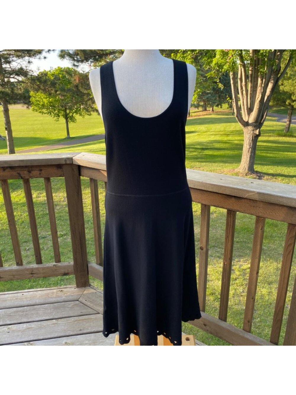 Ann Taylor Dress Black Knit Sleeveless Scoop Neck Size M Scalloped Hem NWT $129 - Picture 10 of 12